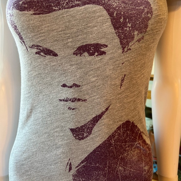 Rare Twilight Saga Jacob off the shoulder top - Picture 2 of 4